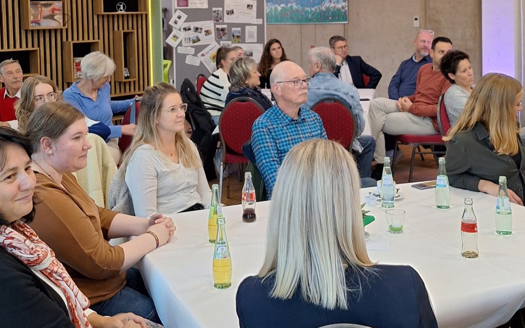 Einladung zur Supporter-Sause in der Junior Uni Daun