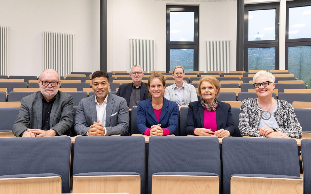 Stärkung der Wissenschaftsbildung: Junior Uni Daun im Austausch mit Ministerialdirektorin Katharina Heil